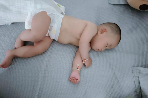 湘阴宝宝咳到吐怎么办